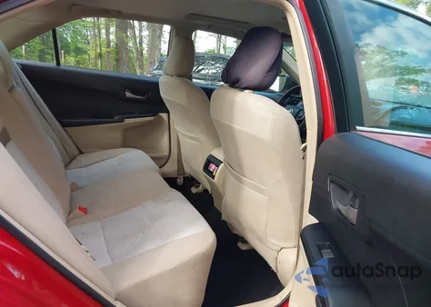 2012 Toyota Camry Le z USA, uszkodzony, nr VIN 4T4BF1FKXCR191253